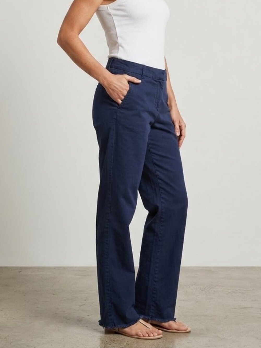 Banana Republic Chino Pants Straight Leg Size 6 Raw Hem Navy Blue
